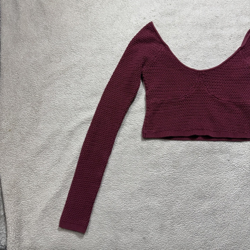 FP‎ Beach Sweater Womens XS Burgundy Long Sleeve Knit Crop Pullover Boho Stretch - Picture 2 of 14